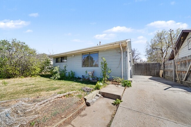 Photo - 956 Macon St