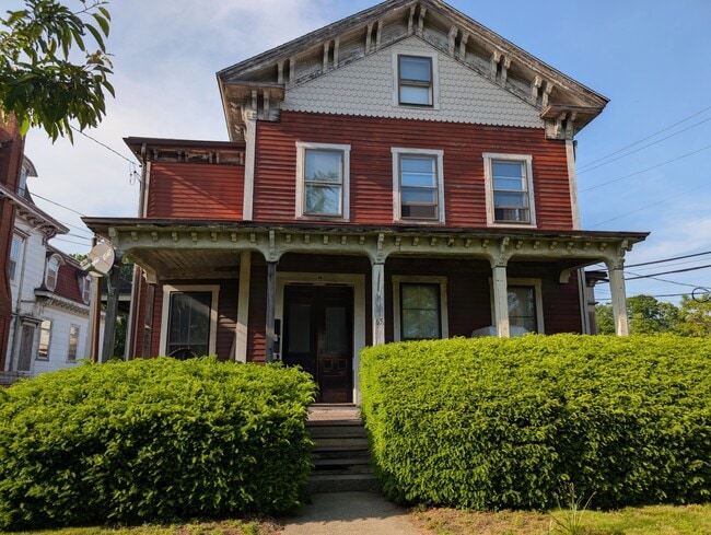Building Photo - 65 Granite St Unit #2