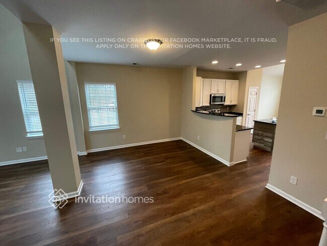 Photo - 2826 Parsifal Ln