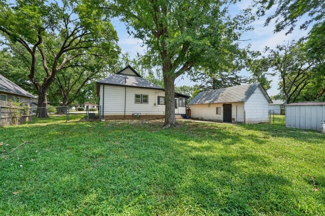 Photo - 133 N Gorin Ave