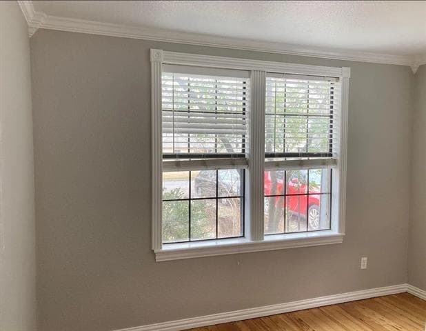 Photo - 8619 Groveland Dr