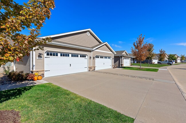 Redwood Waukee Douglas Parkway