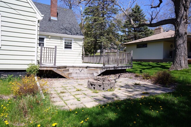 Photo - AVAILABLE JUNE -4 Bed, 2 Bath Home with Garage!