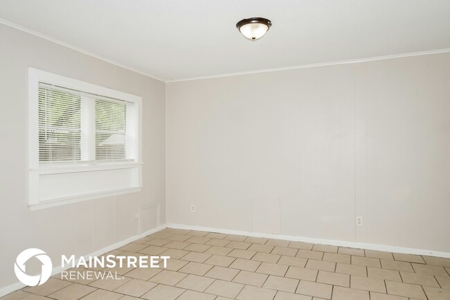 Photo - 2740 Dalewood Ave