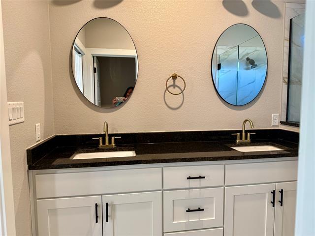 Photo - 142 County Rd