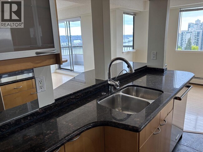 209 Carnarvon St Unit 803