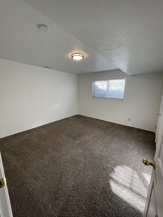 Photo - 6711 S Acoma Rd