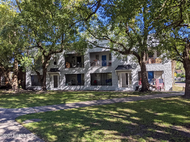 Building Photo - 547 W 28th St Rental