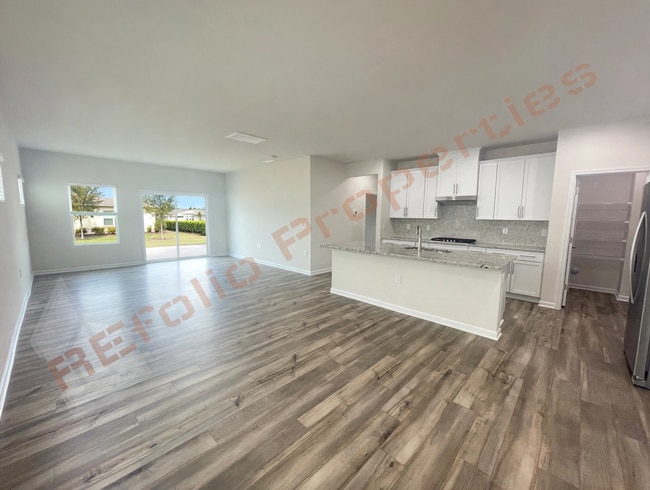 Photo - 127 Tourmaline Hl Dr