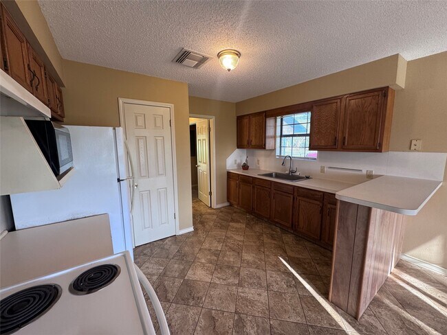 Photo - 11651 FM 1371