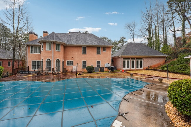 Photo - 814 Lynhurst Dr SW