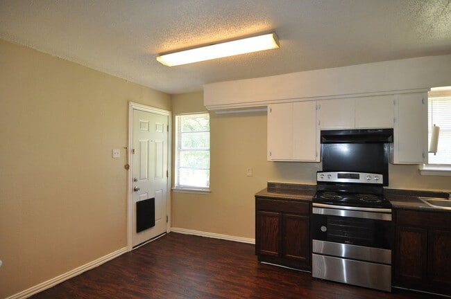 Photo - COMING SOON! Charming 3-Bedroom Home in Me...