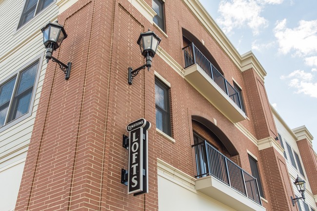 Lymstone Lofts - Exterior - Lymstone Lofts