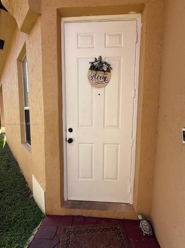 Photo - 2221 NE 37th Terrace