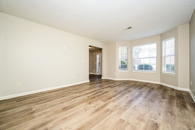 Photo - 6686 Pole Creek Dr