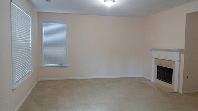 Photo - 5966 Haddon Pl SE