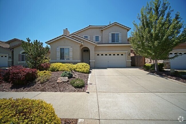 Building Photo - Beautiful Highland Reserve home 4 bedroom,...