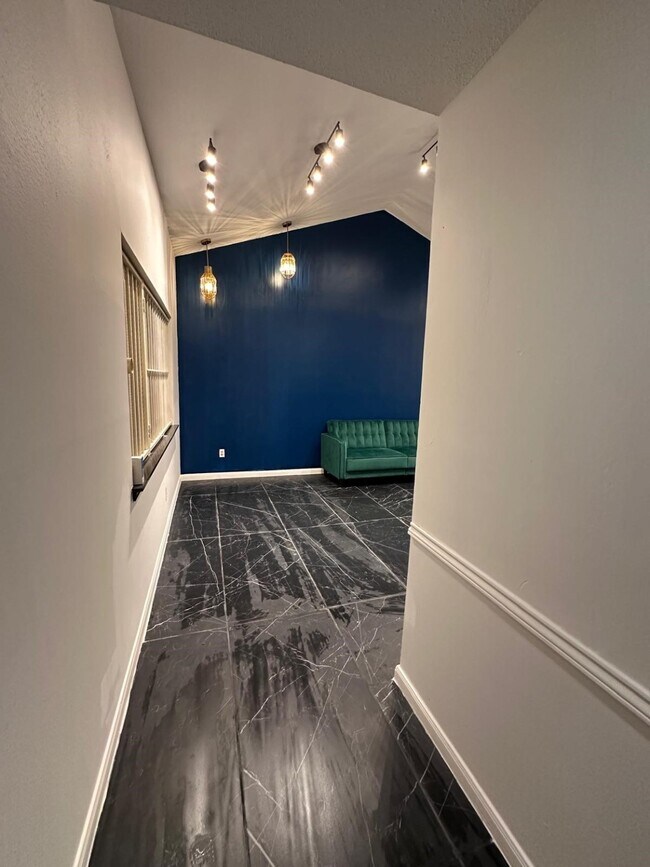 Photo - 2574 Marilee Ln