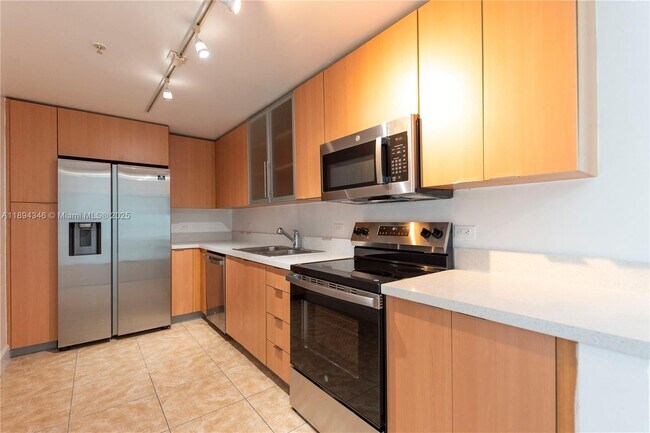 Photo - 7501 E Treasure Dr Unit 6A