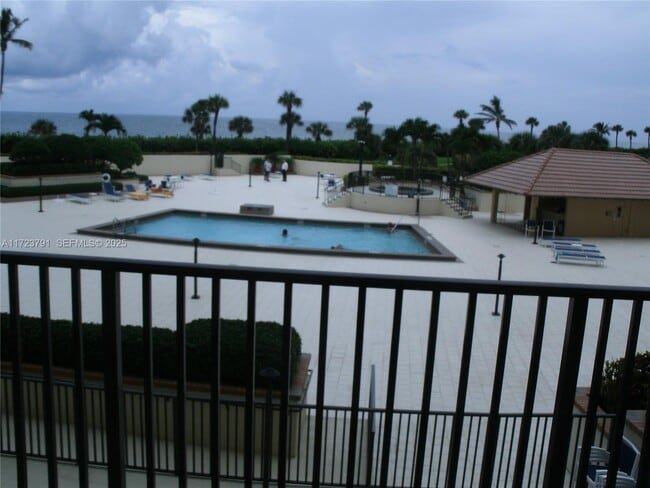 Building Photo - 400 Ocean Trail Way Unit 206