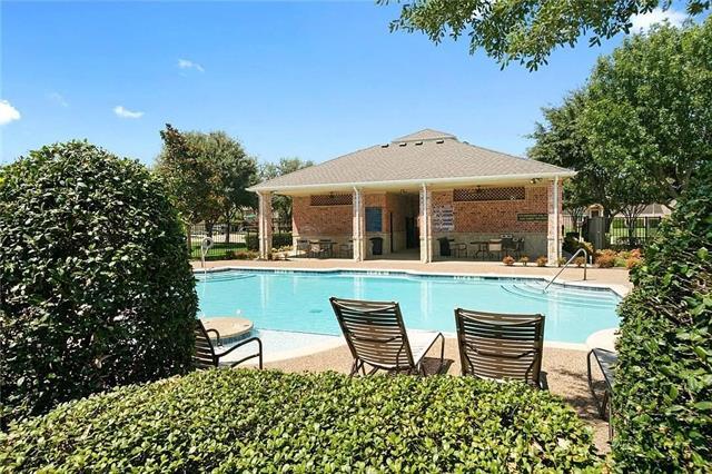 Photo - 9913 Fleetwood Dr