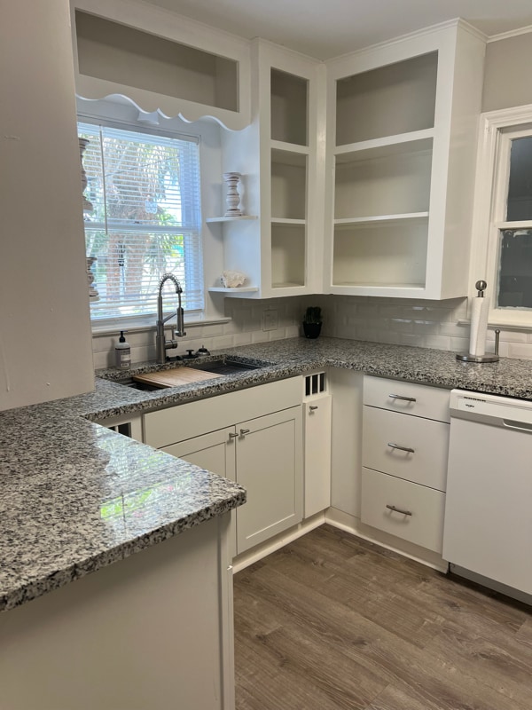 Photo - 2561 Floyd St