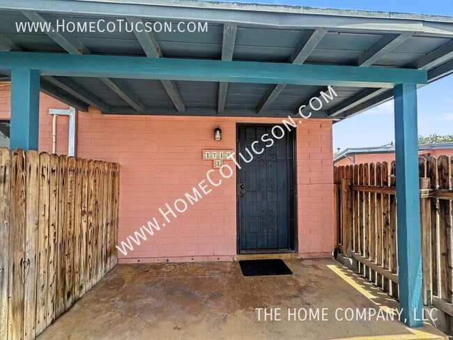 Photo - 1713 E Adelaide Dr