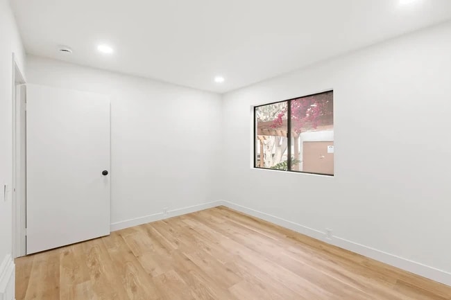 Photo - 6358 Rancho Mission Rd Unidad 613