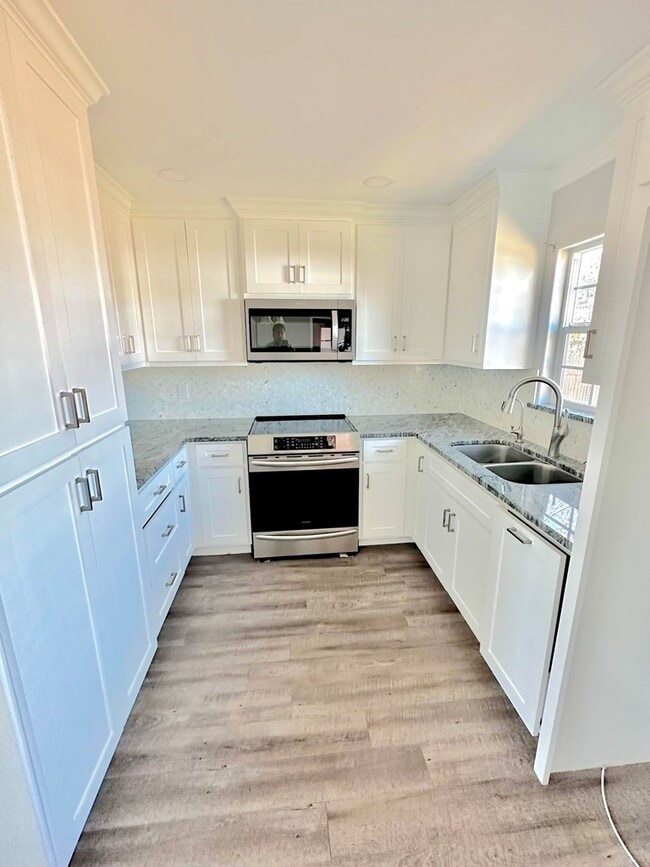 Photo - 4915 McKnight Dr