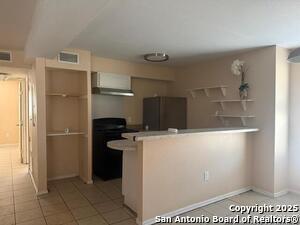 Photo - 3718 Pleasanton Rd Unidad 2-104