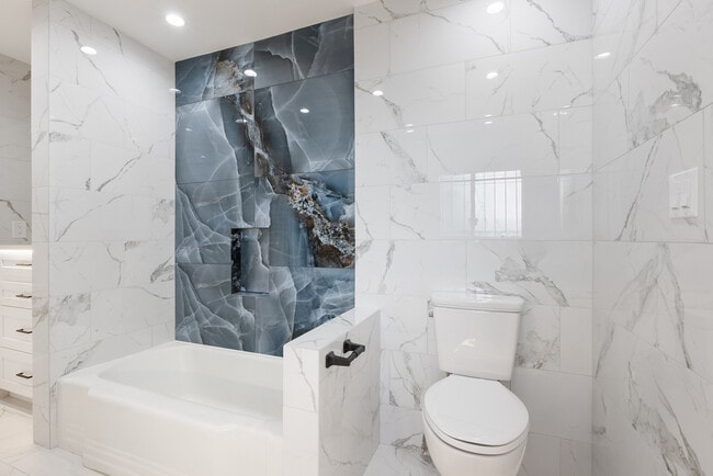 Photo - 1429 Ellsmere Ave