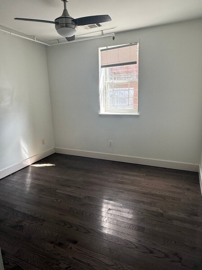 Photo - 1729 N 33rd St Unidad 1