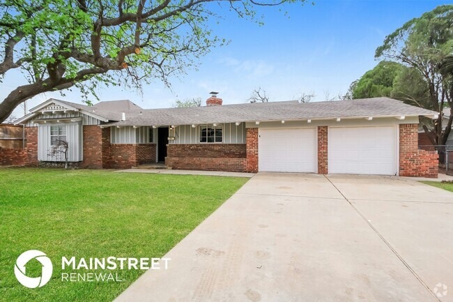 Building Photo - 2904 Huntleigh Dr Rental