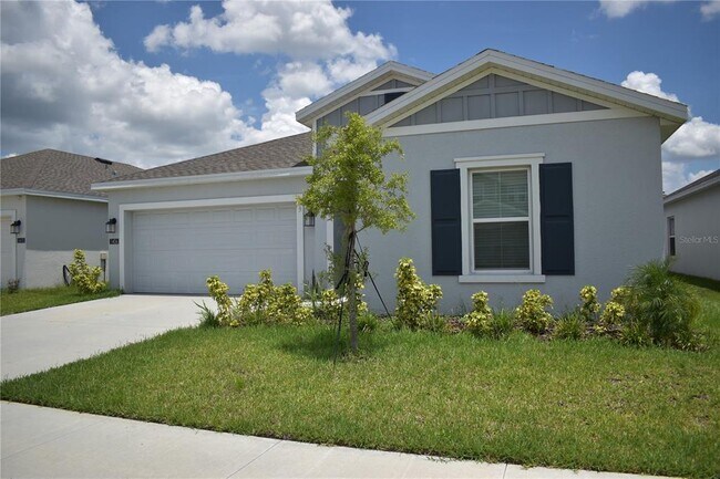 1406 Deepwater Cir