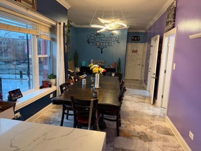 Photo - 6712 N Clark St Unit 2nd fl