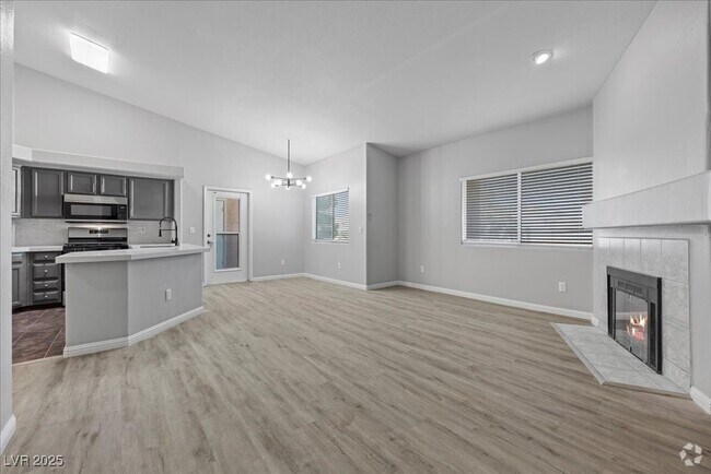 Building Photo - 900 Heavenly Hills Ct Unit 217 Rental
