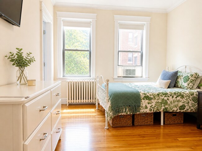 Photo - 27 Glenville Ave Unidad 6