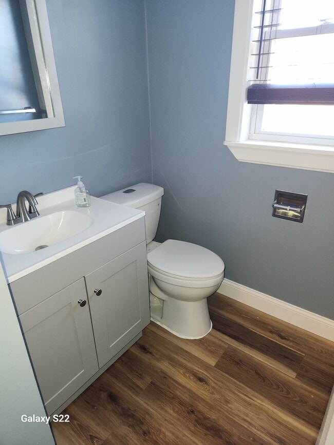 Photo - 72 S Central St