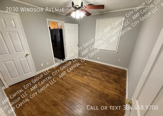Photo - 2030 Windsor Ave
