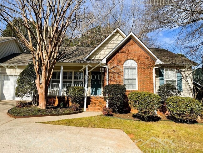 Photo - 109 Ashton Ln