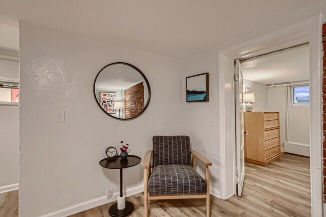 Photo - 1240 York St Unit ID1026271P