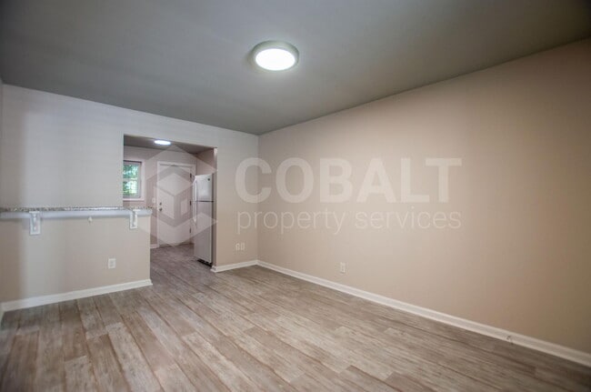 Photo - 271 Glen Iris Dr NE Unit 7A