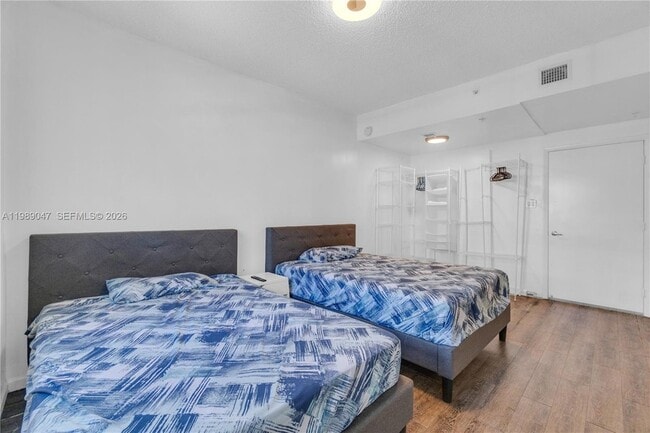 Photo - 185 SE 14th Terrace Unidad 1611