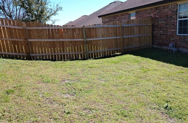 Photo - 3003 Baldwin Loop Unit A