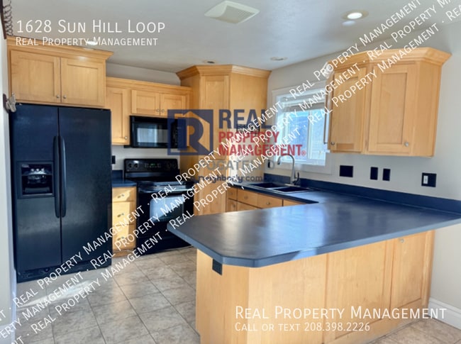 Photo - 1628 Sun Hill Loop