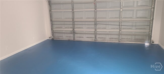 Photo - 118 Oak Pointe Trail