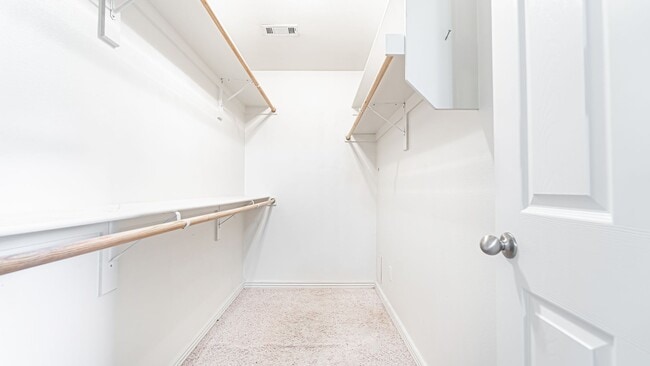 Photo - Jones - 261-263 Copper Oaks Dr Unidad 261