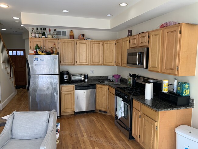 Photo - 10 Sewall St Unidad 4