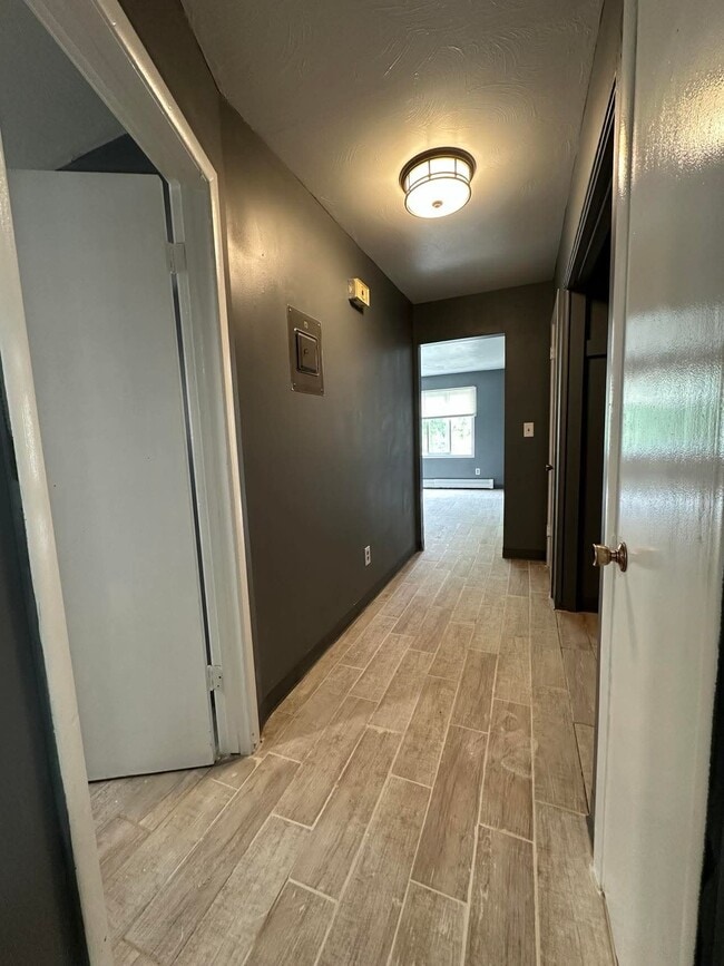 Photo - 1212 E St Unit 2