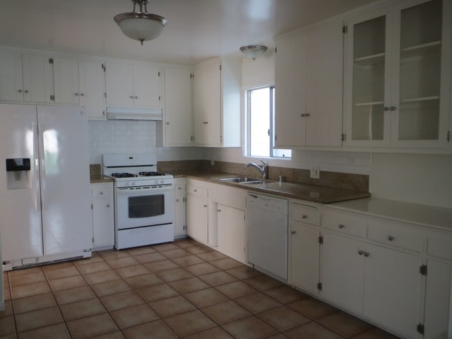 244 Monterey Blvd
